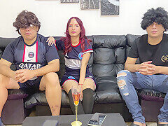 Mi Novio Estupido Pierde Apuesta Del Partido De Futbol Con Su Amigo Y Tuve Que Ser Follada