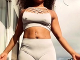 Webcam beauty and her toys have solo sex