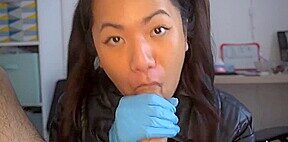 brnalé et pipé avec des gants