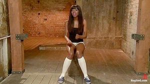 Ana Foxxx – Hot Black Ex Fashioin Model Takes It