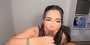 beurette cochonne aimant trop le sexe