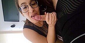 je le suce en rentrant de mon travail