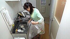 巷で噂の「おばさんレンタル」サービス 089