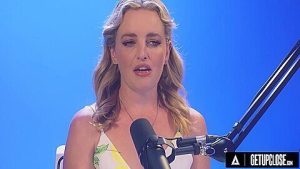 Up Close – How Women Orgasm With The Gorgeous Charlie Forde! Solo Female Masturbation! Full Min