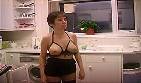 Lynsey Tits Out In The Kitchen