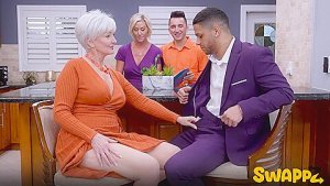 [swappzsingles] – Nanas Sloppy Cum-swap: Someones