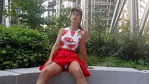 Upskirt on Wall Street