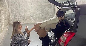 on se baise comme des chiennes dans un parking