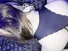 Adorable Latina Con Curvas Follada Con Ropa Hasta Que Su Padrastro Se Corre