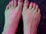 Amateur porn Gives Us Some Foot Fetish Aurora