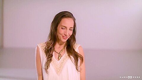 Ana B – Yoga Bang: Hetero Edit E24