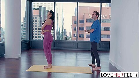 Big Tits Anissa Kate Fucks Her Yoga Instructor