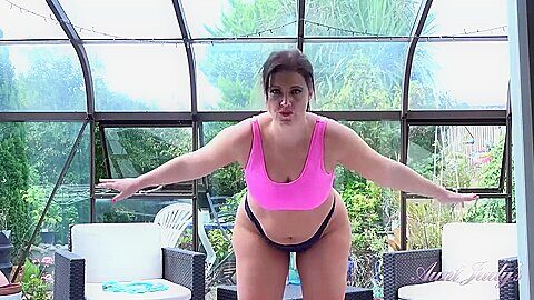 Libidinous Montse Swinger Breathtaking Solo Scene