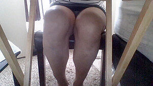 Otra hermosa upskirt en espanol clase