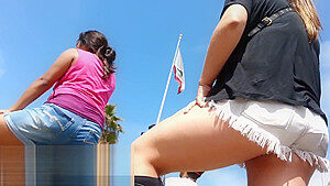 The Best under skit Ever shot! Thick thighs and great angle!