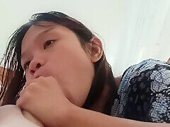 Shy Teenager 18+ Fingering Until Orgasm And Takes Cum Shot Into Mouth